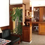 Siroco Hotel *