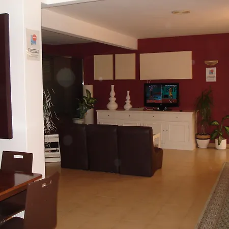 Siroco Hotel *